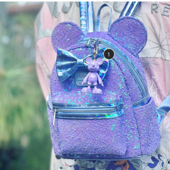 collector’s Minnie Mickey bag charm from BaubleBar in blue polka dot, new no box - Picture 12 of 14